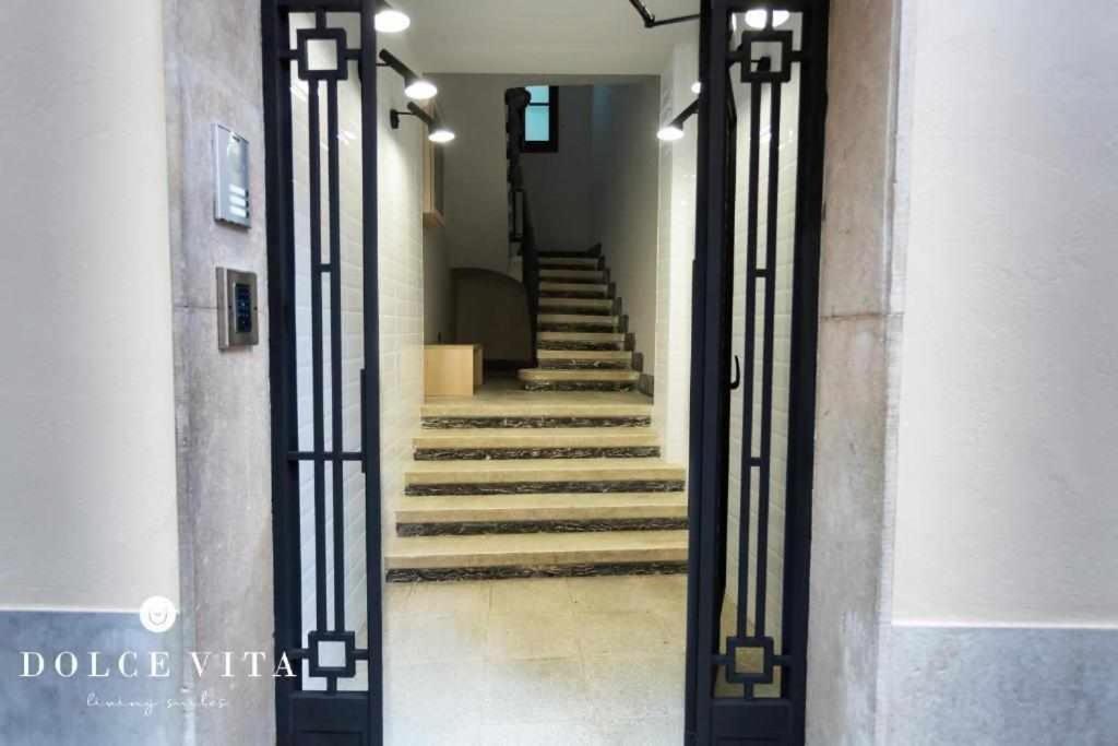 Apartamento Milano Living Suites En Vila Real Екстериор снимка